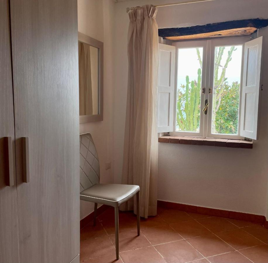 Villa Maria Elena Charme B&B Capo Vaticano Esterno foto